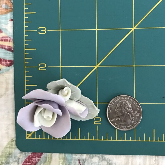 Vintage Bisque Porcelain Rose Brooch - Picture 4 of 5